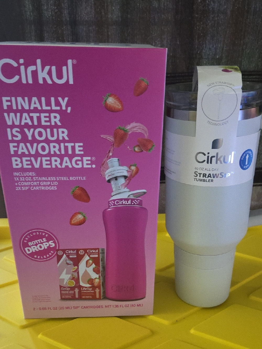 2 Piece Cirkul Strawberry Pink Water Bottle & Tumbler Set